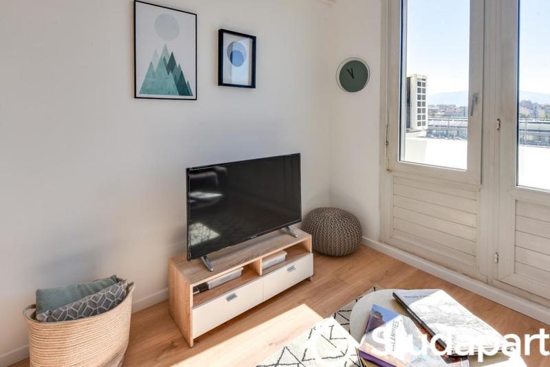 Chambre - 12 m² - 1 pièce