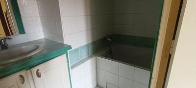 Maison de village - 90 m² - 4 pièces