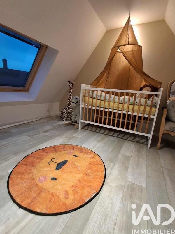 Maison - 92 m² - 6 pièces