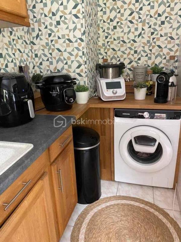 Maison traditionnelle - 93 m² - 6 pièces