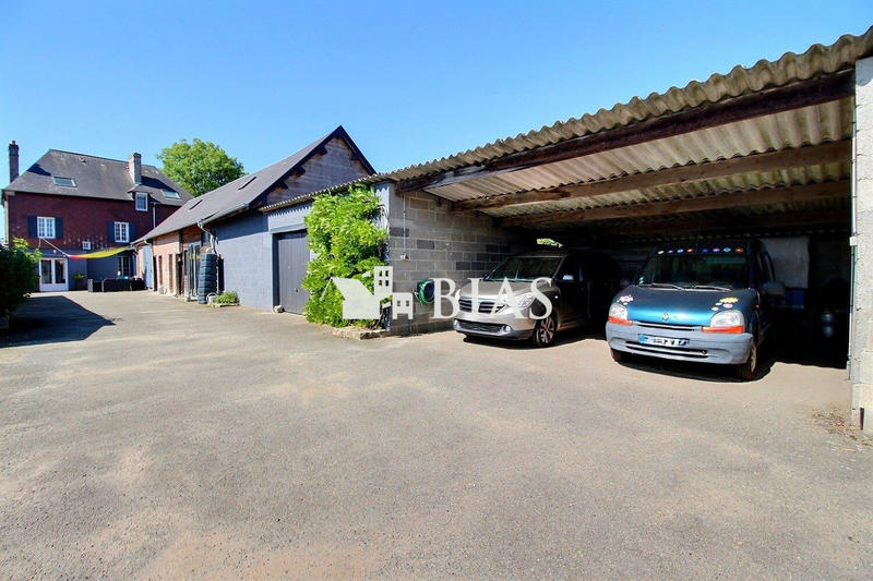 Maison ancienne - 258 m² - 15 pièces