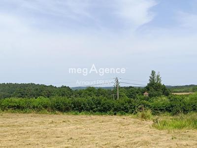 Terrain constructible - 4 558 m²