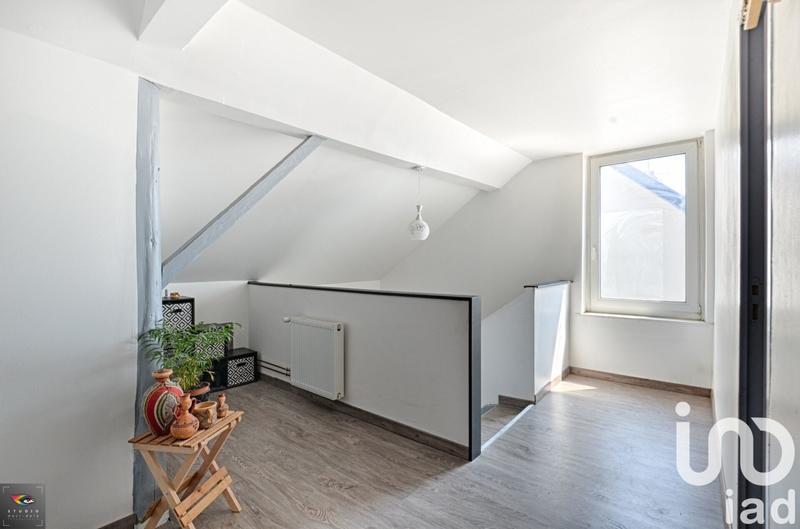 Maison - 148 m² - 7 pièces
