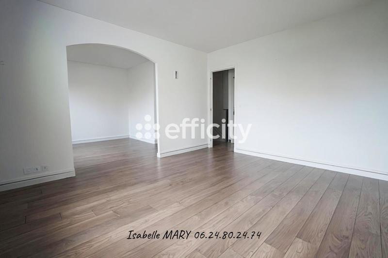 Maison - 136 m² - 5 pièces