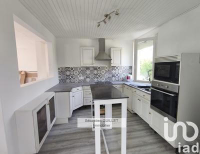 Maison - 92 m² - 5 pièces