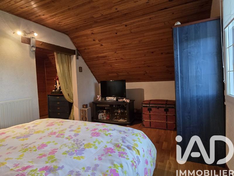 Maison - 184 m² - 7 pièces