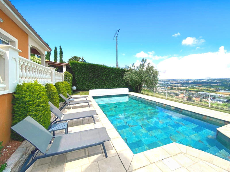 Bastide - 193 m² - 6 pièces