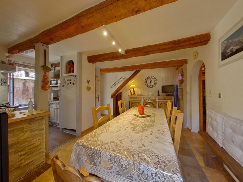 Maison - 80 m² - 5 pièces