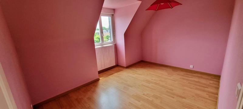 Maison - 283 m² - 13 pièces