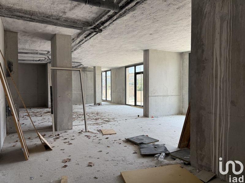 Local commercial - 200 m²