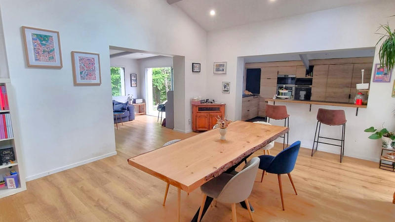 Maison - 175 m² - 6 pièces