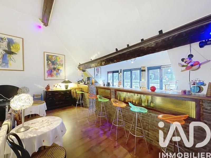 Maison de ville - 251 m² - 6 pièces