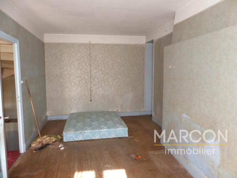 Maison de village - 80 m² - 4 pièces