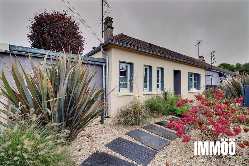 Maison - 90 m² - 5 pièces