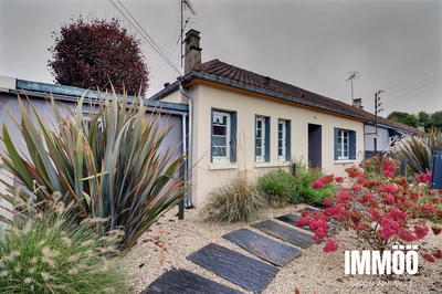 Maison - 90 m² - 5 pièces