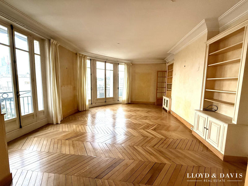 Appartement - 142 m² - 5 pièces