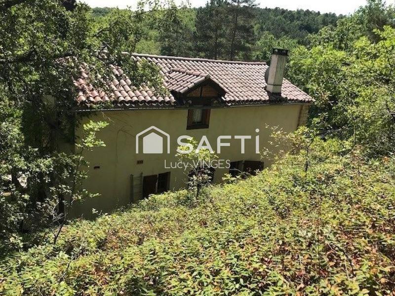 Maison - 105 m² - 4 pièces