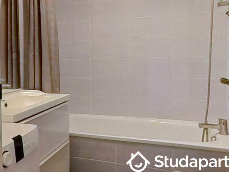 Appartement - 66 m² - 1 pièce