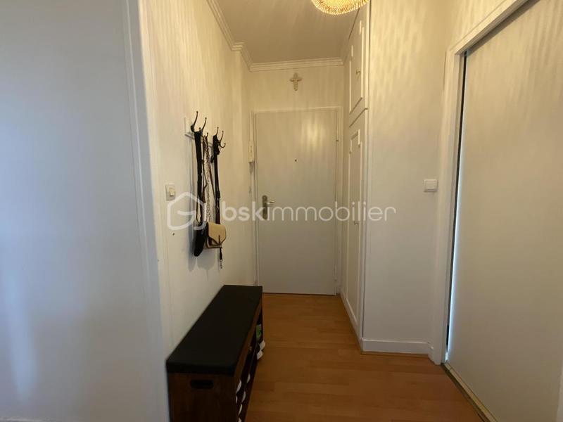 Appartement - 84 m² - 4 pièces