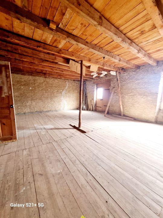 Maison de village - 250 m² - 10 pièces