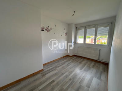 Maison - 76 m² - 5 pièces