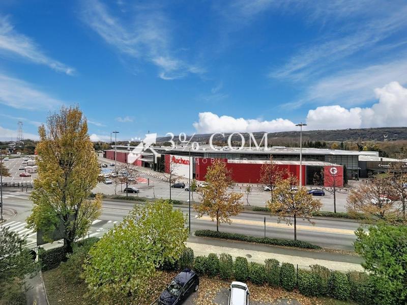 Appartement - 100 m² - 6 pièces