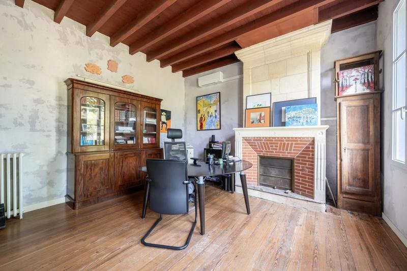 Maison de maîtres - 400 m² - 9 pièces