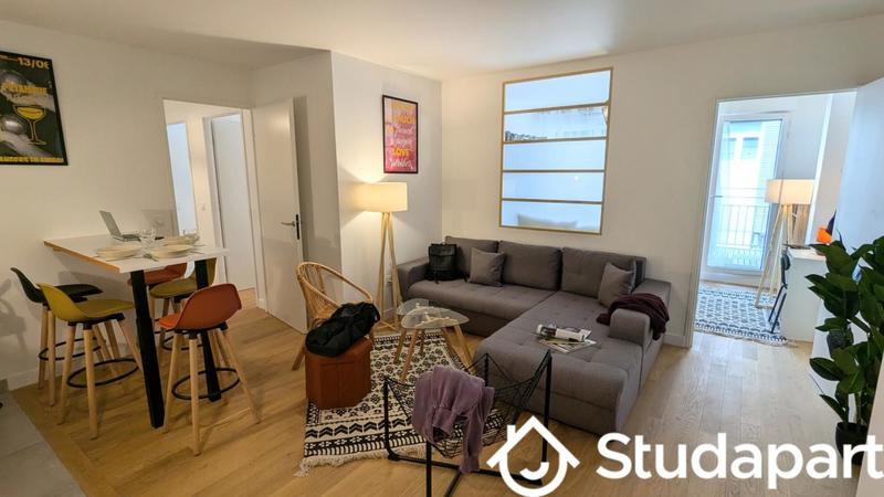 Chambre - 10 m² - 1 pièce