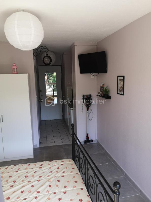 Studio - 18 m² - 1 pièce