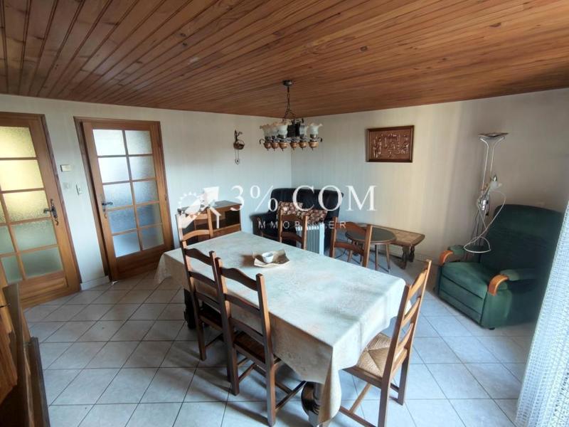 Maison - 96 m² - 5 pièces