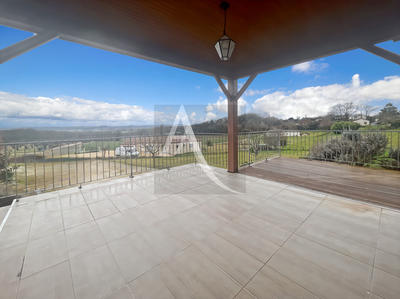 Maison - 120 m² - 7 pièces