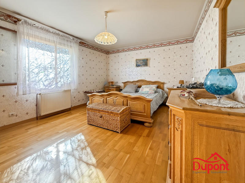 Maison - 95 m² - 4 pièces