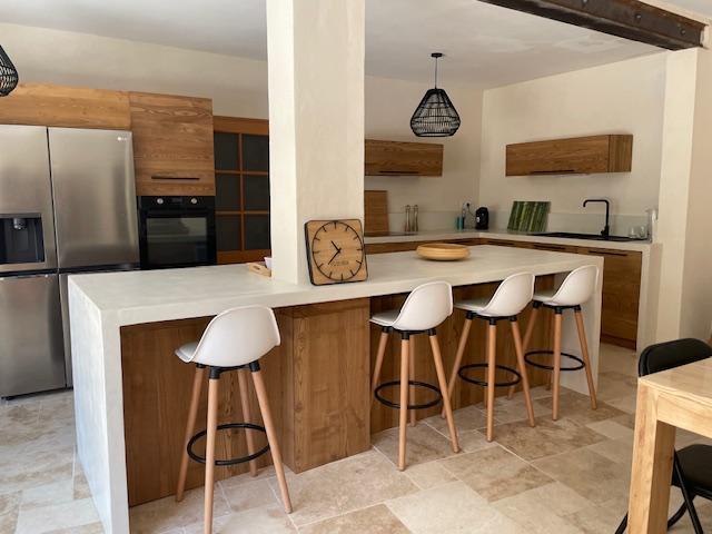 Maison - 201 m² - 10 pièces