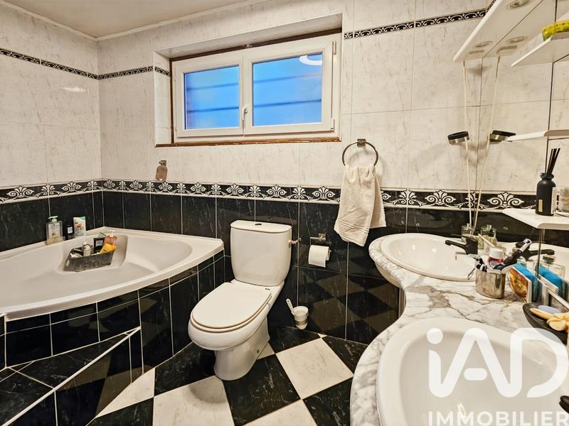 Maison - 89 m² - 4 pièces