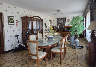 Maison - 147 m² - 5 pièces