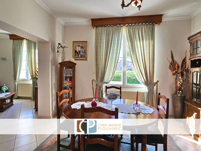 Maison - 130 m² - 6 pièces