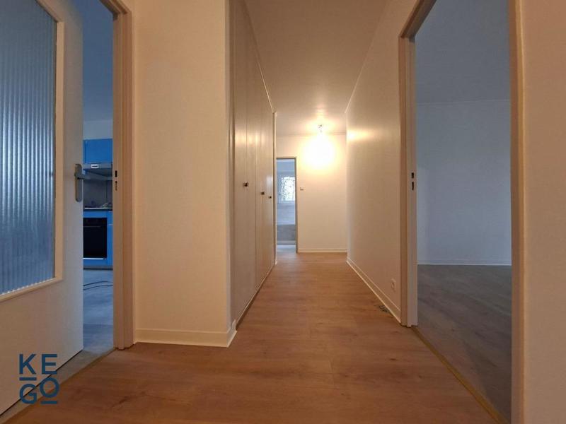 Appartement - 92 m² - 4 pièces