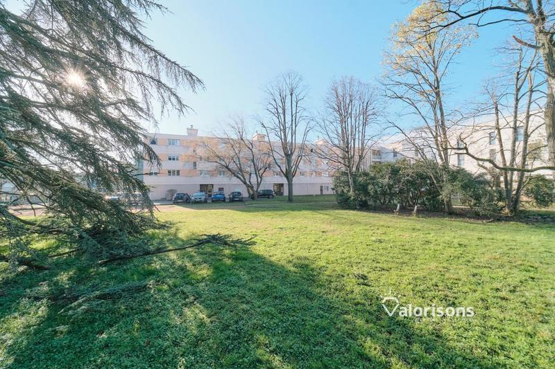 Appartement - 74 m² - 3 pièces