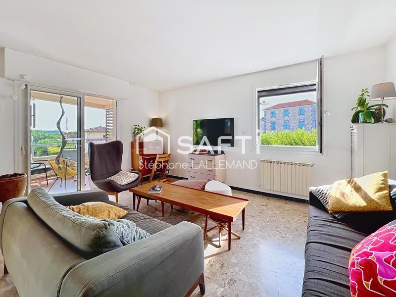 Maison - 220 m² - 7 pièces