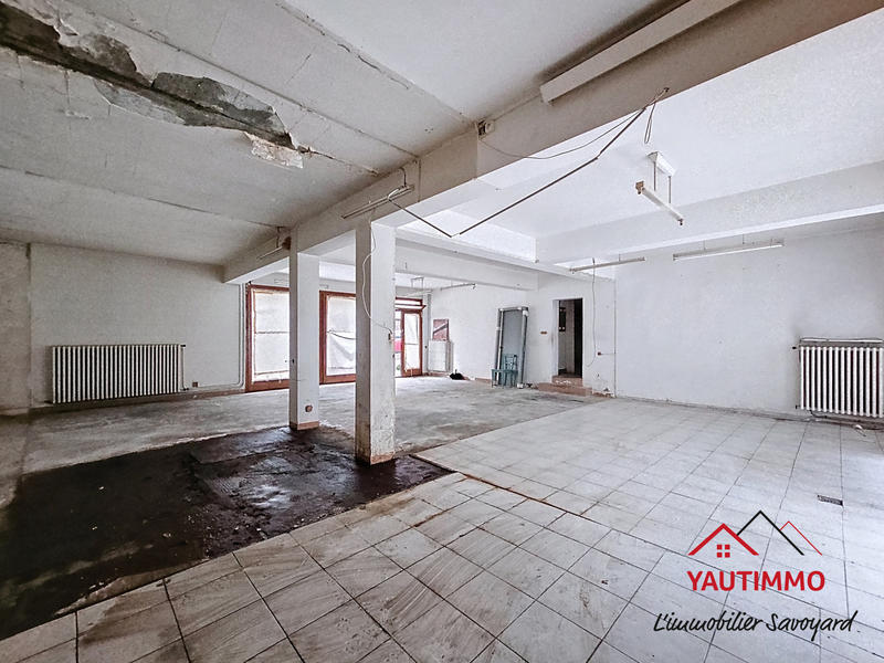 Appartement - 103 m² - 1 pièce