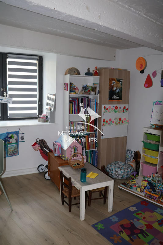 Appartement - 168 m² - 6 pièces