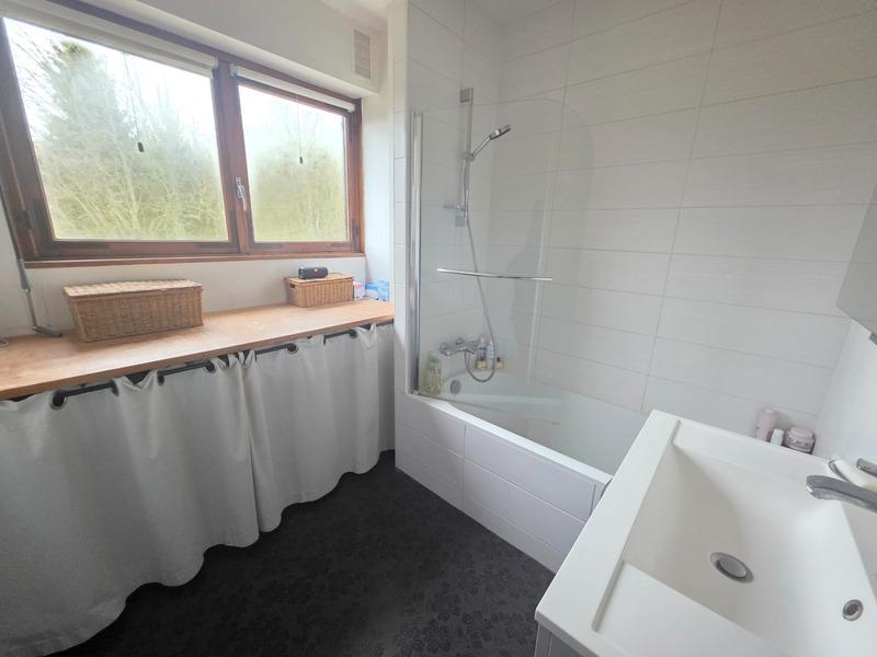 Appartement - 86 m² - 4 pièces