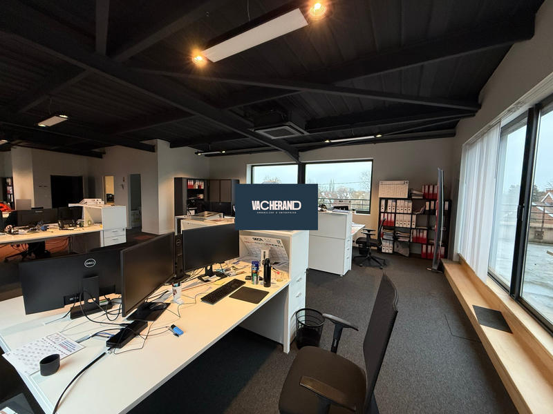 Bureau - 164 m²