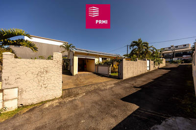 Maison - 102 m² - 6 pièces