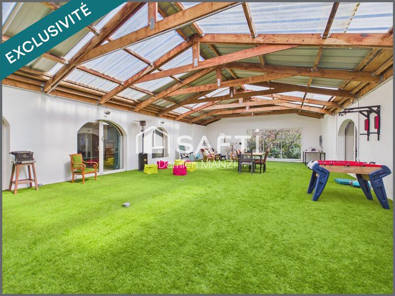 Villa - 450 m² - 10 pièces