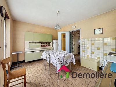 Maison - 94 m² - 4 pièces