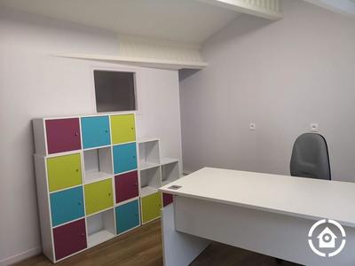 Bureau - 43 m² - 2 pièces