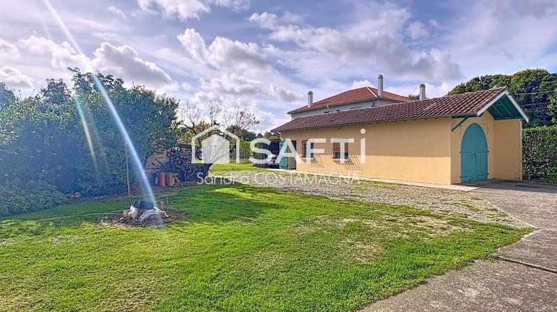 Maison - 92 m² - 5 pièces