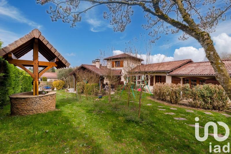 Maison - 177 m² - 5 pièces