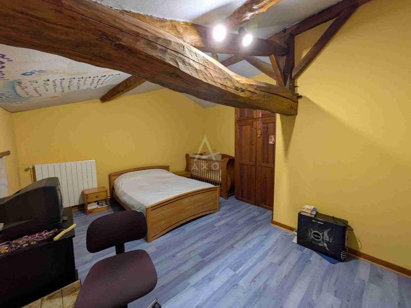 Maison de village - 285 m² - 7 pièces